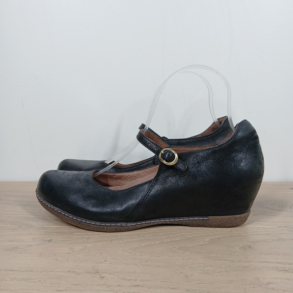 Dansko Mary Jane Wedge Women 38 Black Leather Buckle Strap Round Toe Heels